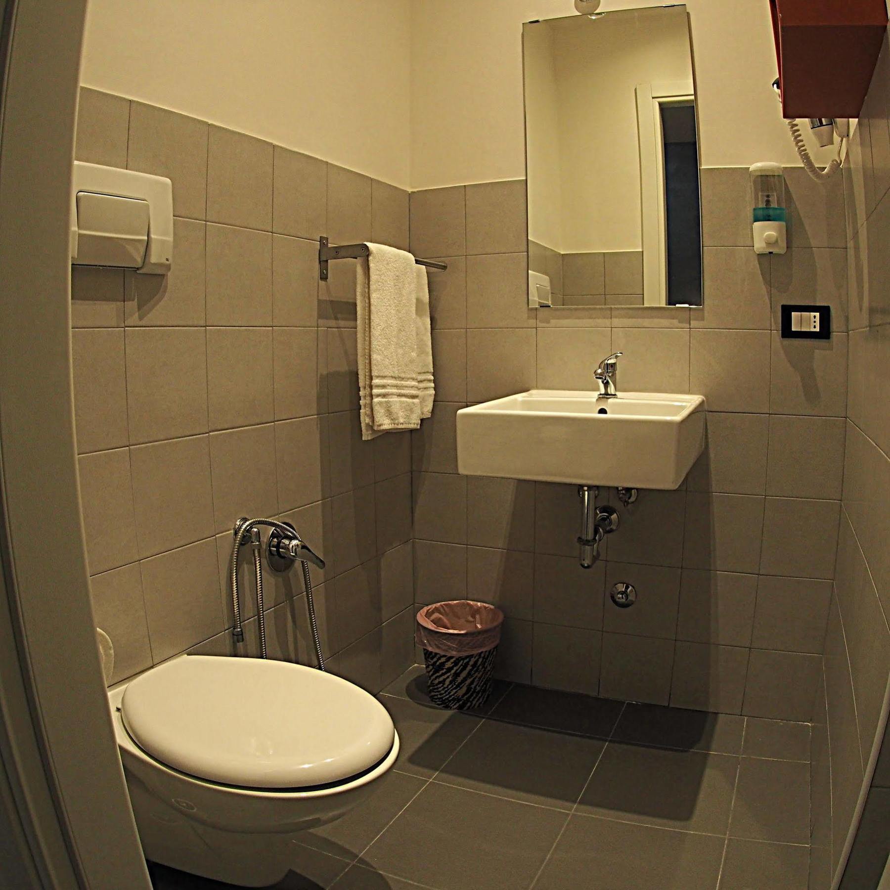 Enzo Luxury Rooms Rome Buitenkant foto